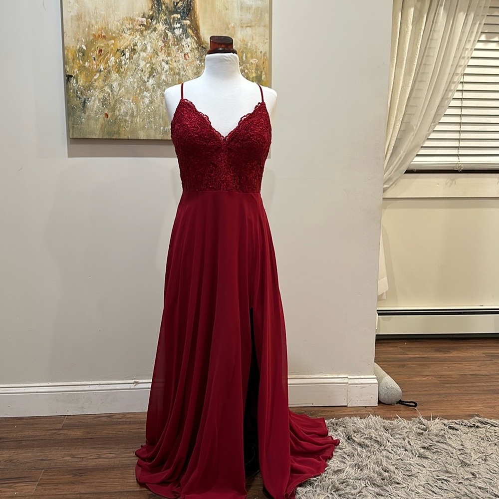 Burgundy Azazie dress, size 10.